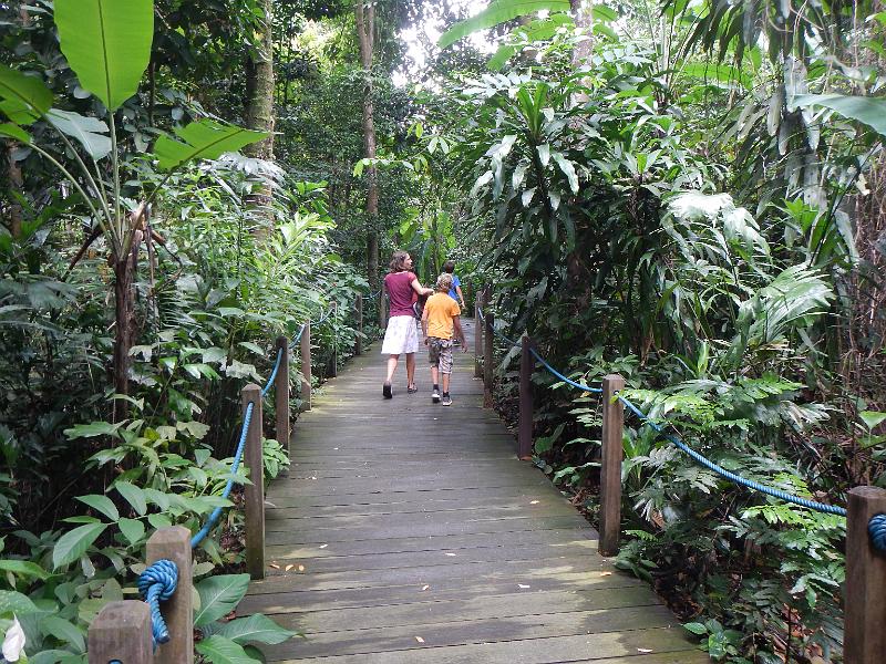 20130916_131110_Singapore.jpg