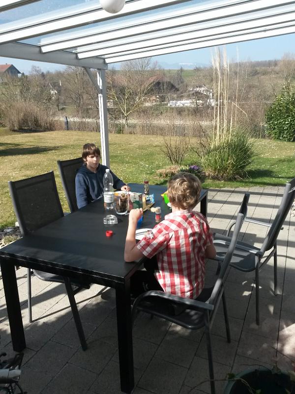 20140308_12.43.32.jpg - 8.3. Frühling - erstes Mal draussen essen