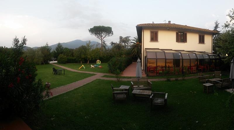 20140919_185142.jpg - 19.9. Hotel Airone ausserhalb Pisa