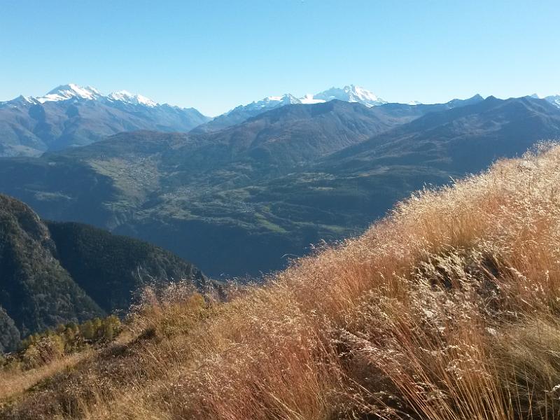 20141018_143139.jpg - 18.10 Wanderung auf dem Lötschentaler Höhenweg von Lauchernalp über Kummenalp, Faldumaalp und Feselalp nach Jeizinnen