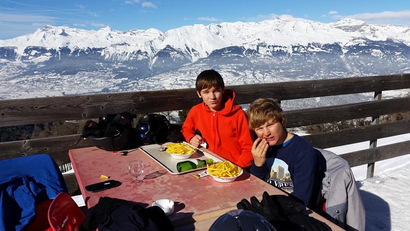 20150209_123259.jpg - 9.2. Skifahren Nax bei perfektem Wetter