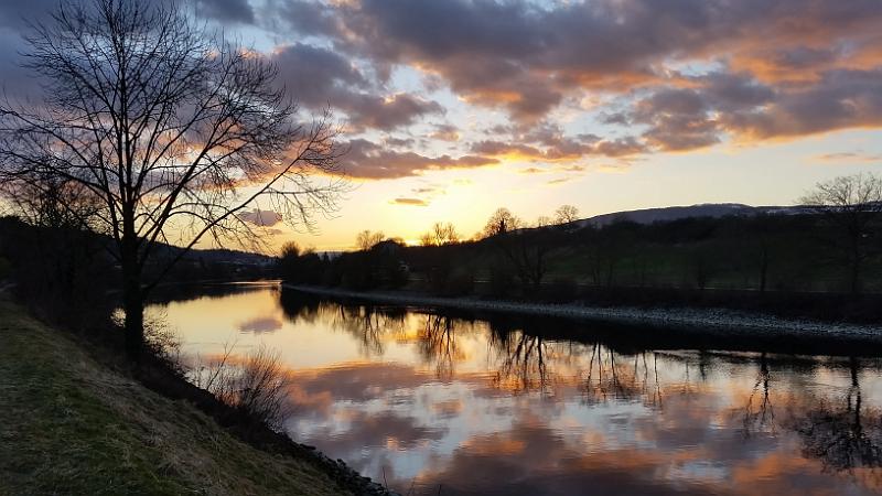 20150225_180215.jpg - 25.2. Abendstimmung beim Lauftraining